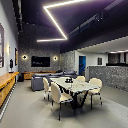 Апартаменты Industrial Loft Трикала Экстерьер фото